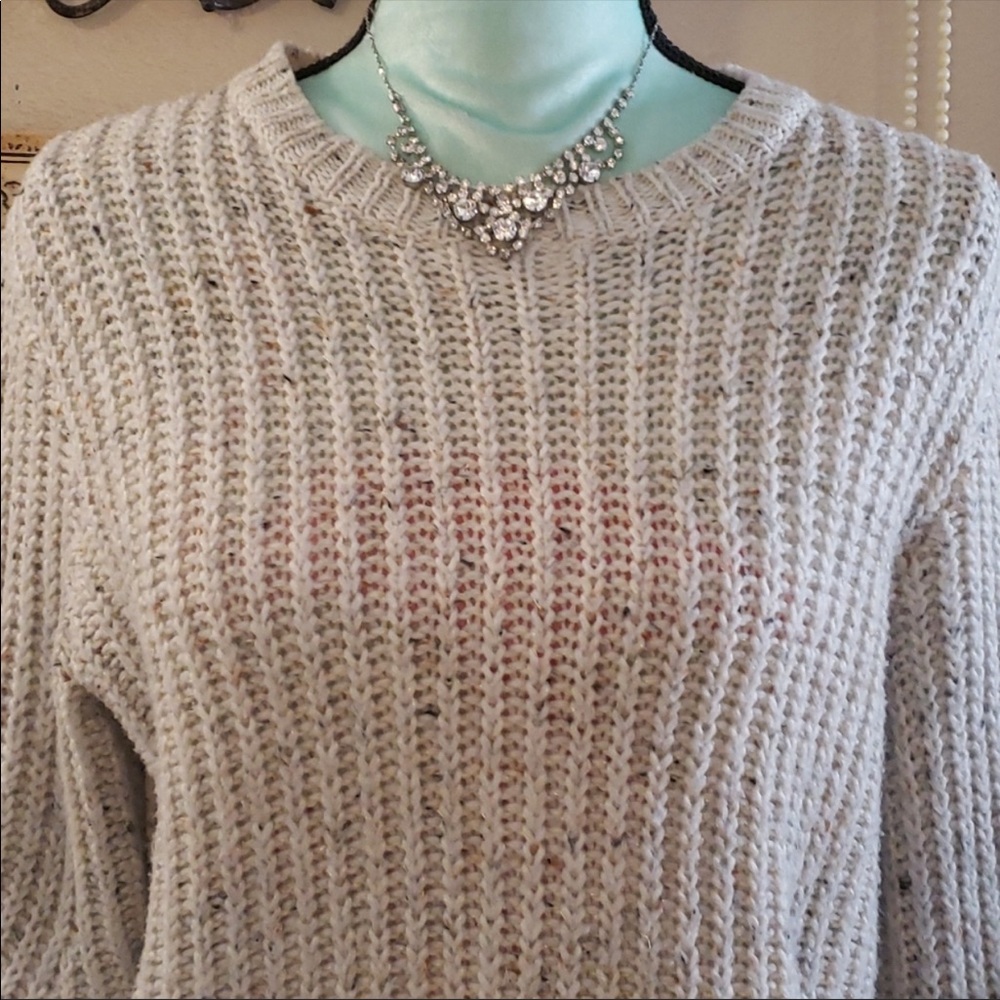 Gorgeous New Day knit sweater